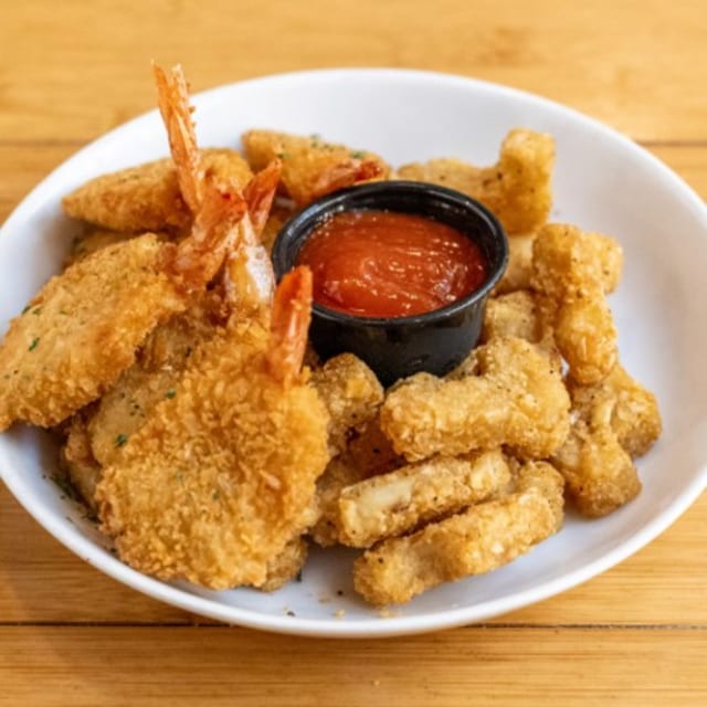Fried Jumbo Shrimp Basket.